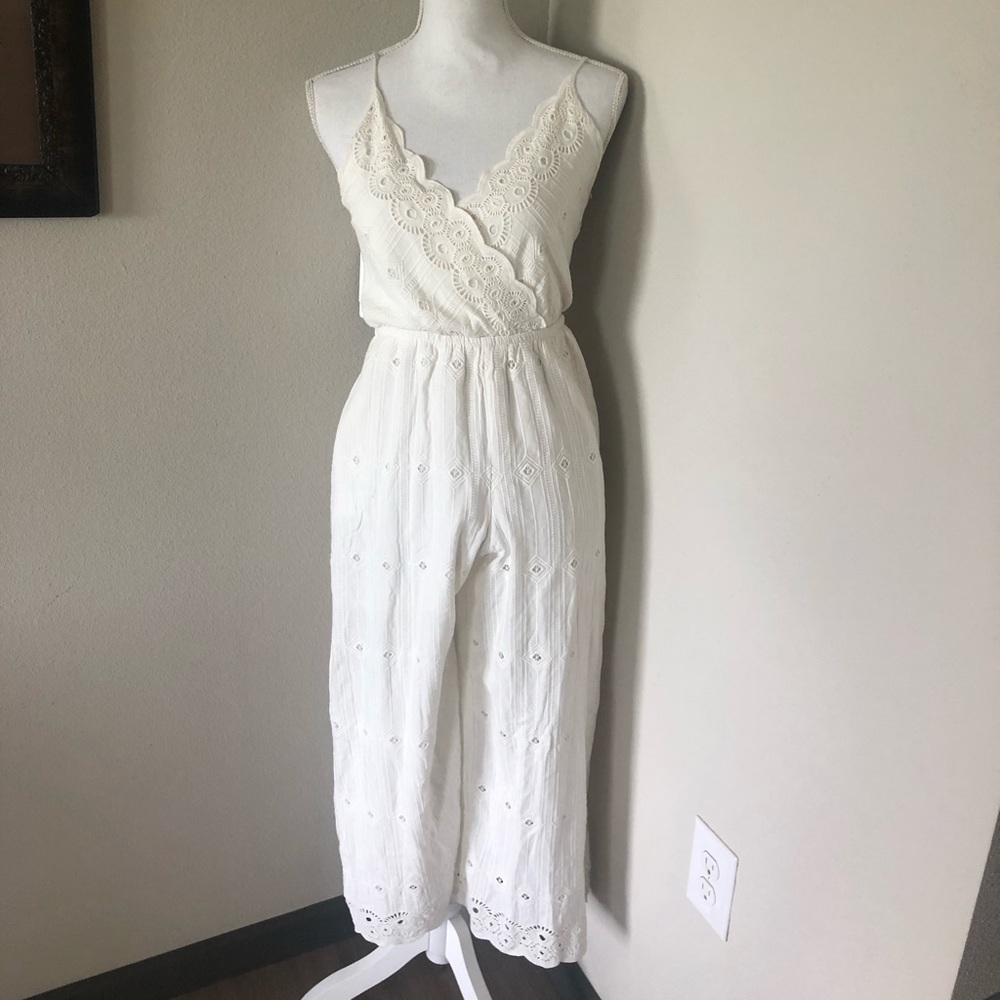 NWT l*space Ciara Ivory Eyelet Jumper - Picture 4 of 7